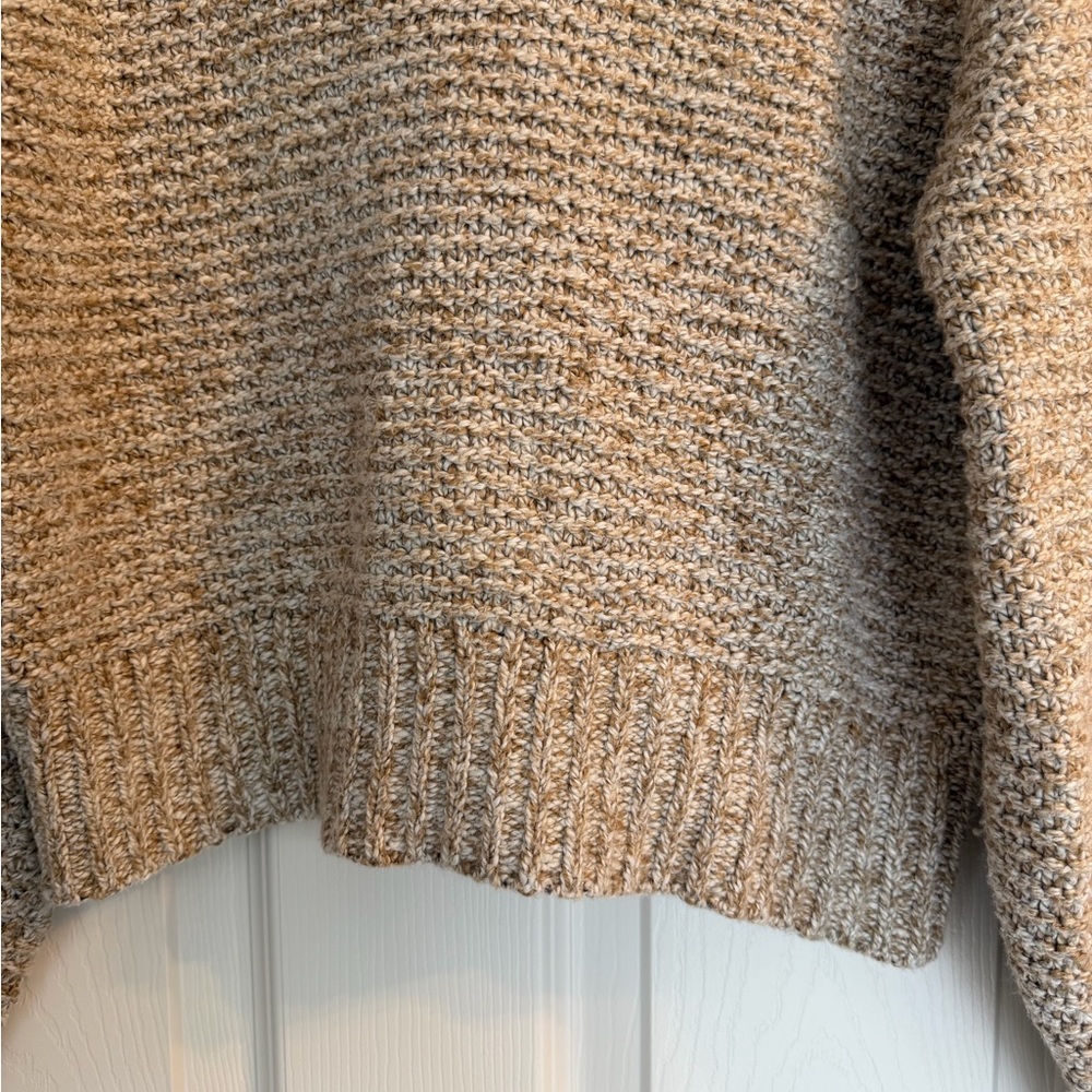 Universal Thread Chunky Knit Cardigan in Tan Women’s Small Spring Button up crop - Picture 8 of 9